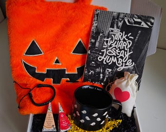Halloween Fall Gift Box, Artist Teenager Birthday Set, Cute Care Package for Teen with Leather Wristband Mug and funny tote, Hug in a Box