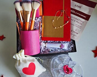 Teen Girl Beauty Gift Box: Lip Balm, Brushes, Bracelet & Journal
