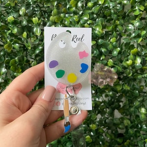 Paint pallette badge reel, artist badge reel, art teach gift, art teacher badge reel, badge reel for her, painter gift, gifts for artist