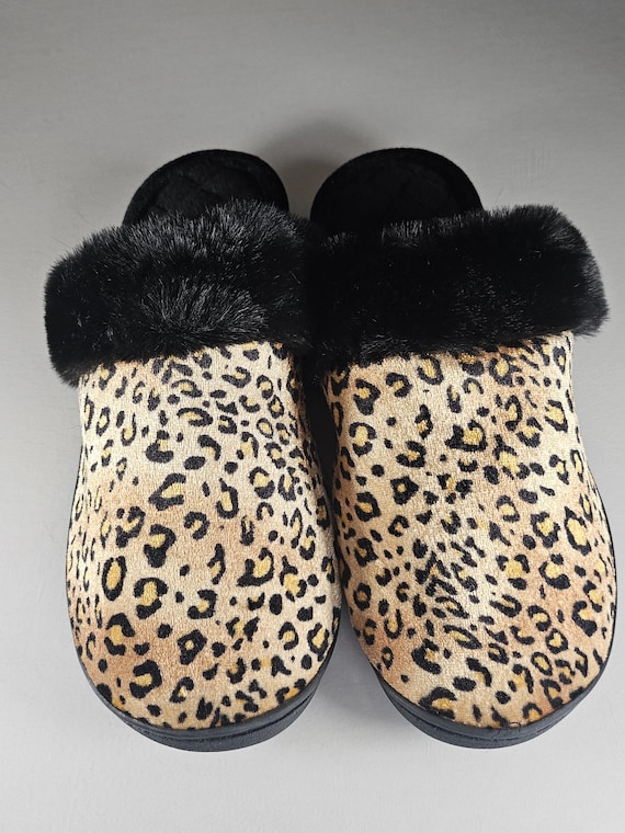 Totes Toasties Women's Memory Foam Cheetah Print … - image 1