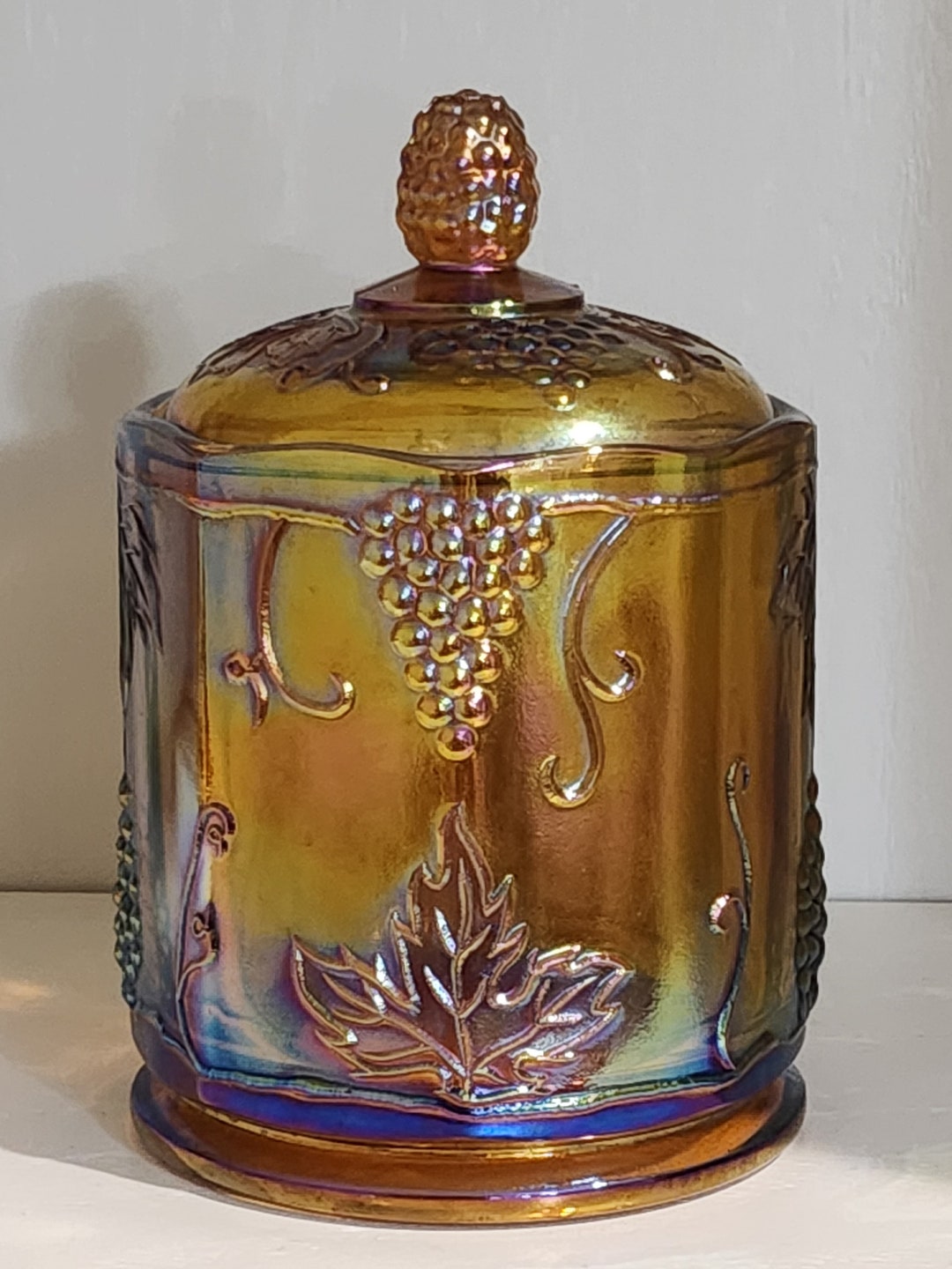 GREEN TEXTURED INDIANA WHITEHALL GLASS CANISTER WITH SEALING LID