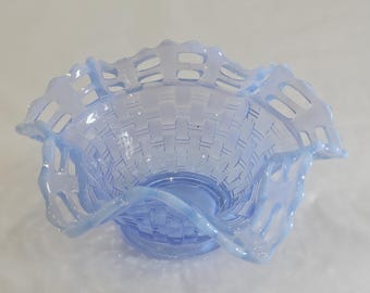 Vintage Fenton Rosalene Pink Basket Weave Glass Reticulated Bowl