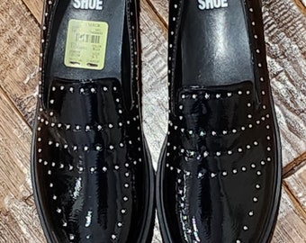 Jane And The Shoe ElenaLadies Loafers Shoes Size 9.5 Black Patent Studded Slip- On New!