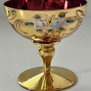 Tre Fuochi Venetian Murano Glass Ruby Red 24K Gold Floral Champagne Glass