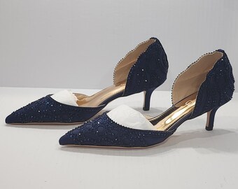 New XYD Women's Navy Crystal Studded Pointed Toe Kitten Heels Size 8