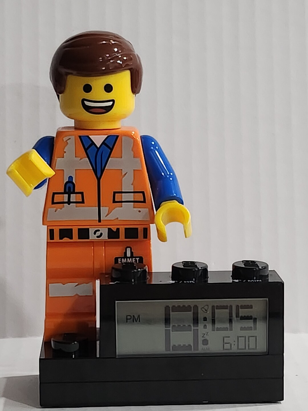 Lego Movie 2 Emmett Minifigure Alarm Clock Tested - Etsy