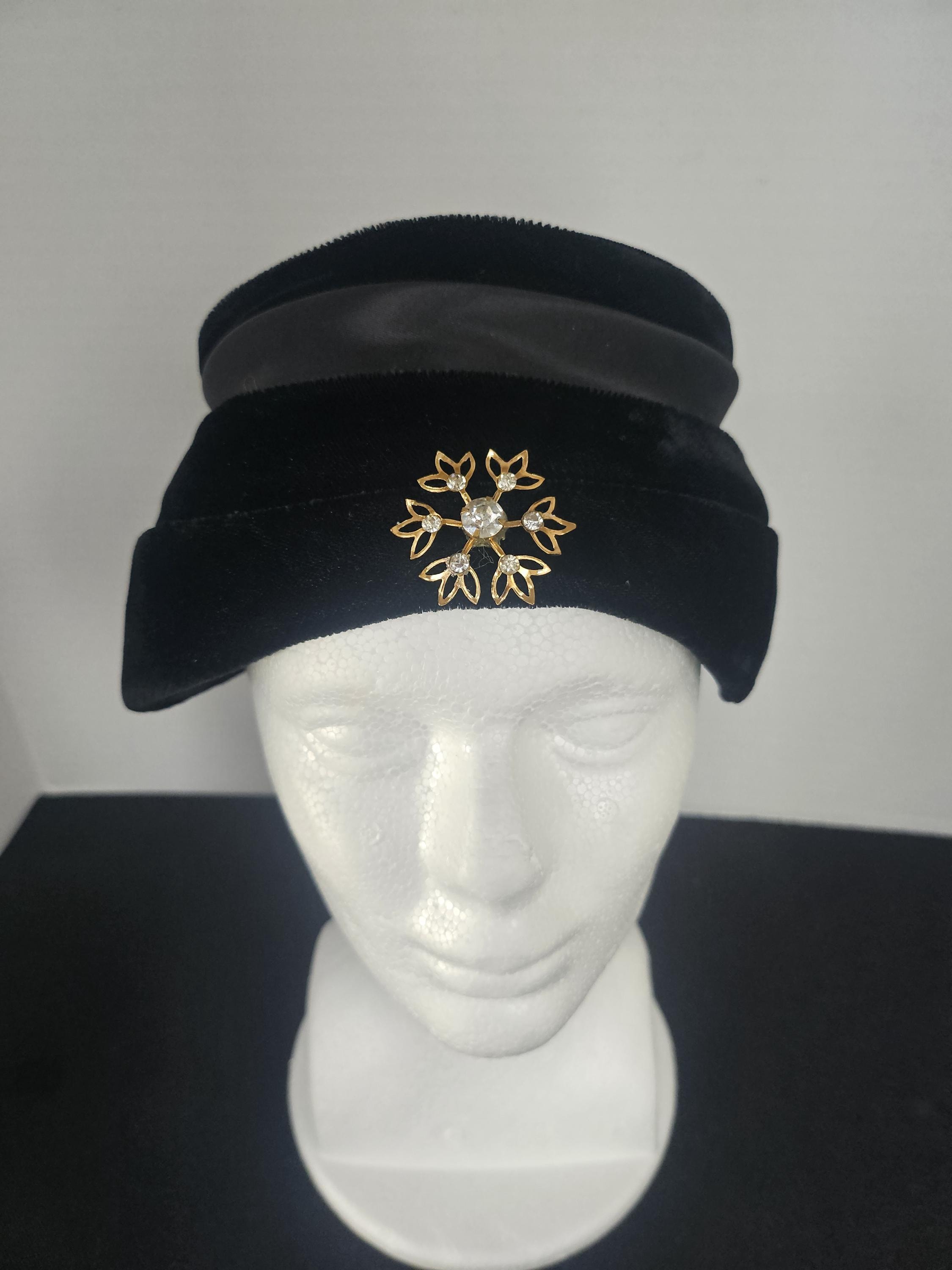 Vintage Y2K Emerald velvet bucket hat ? sculptural coquette avant garde cap Vintage 90s Y2K Blossom Velvet Slouchy Bucket Retro Floral  main image 4