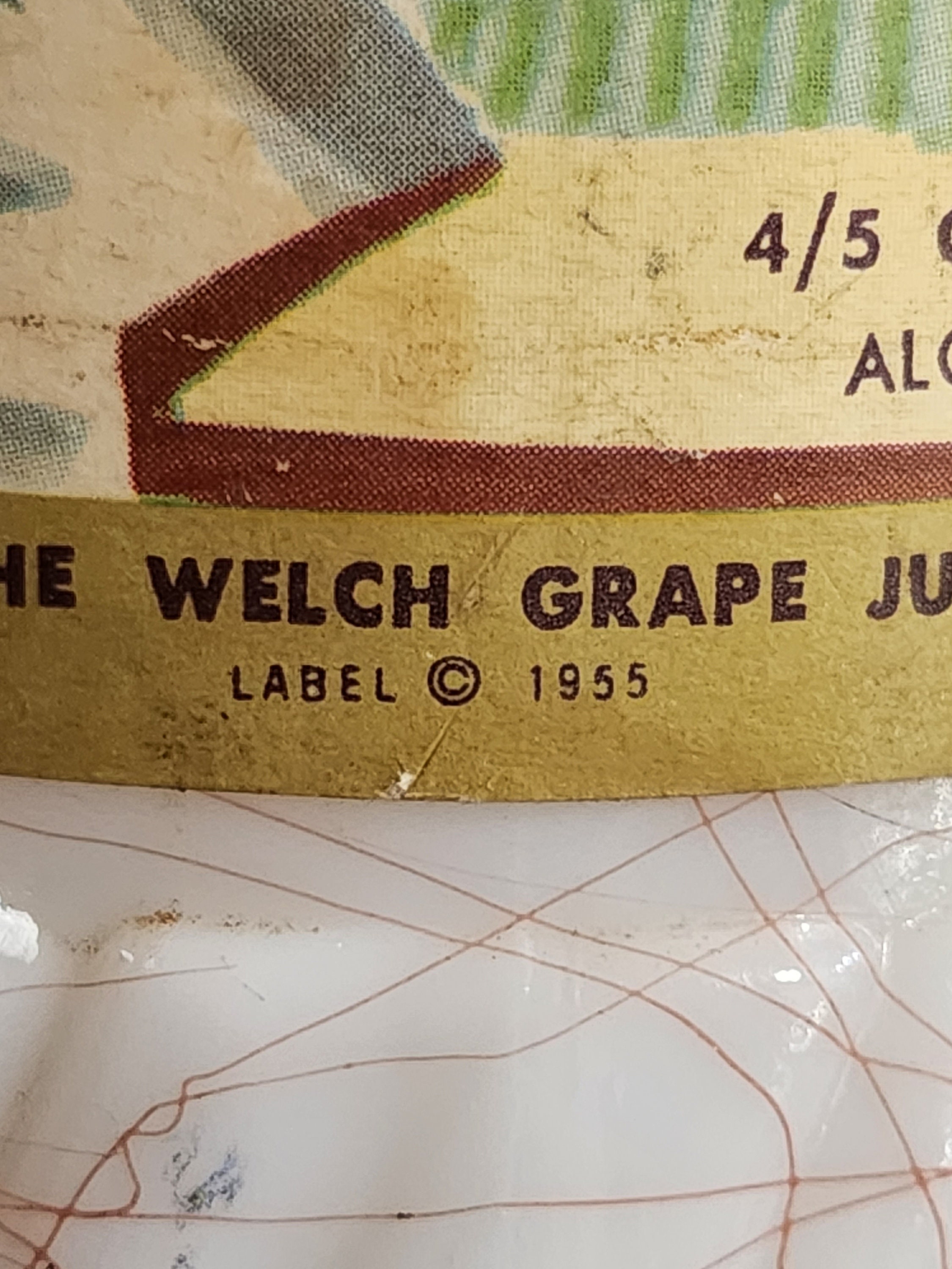 1955 Vintage Welches Refreshment Concord Grape Paper Label 1955 Vintage Welches Refreshment Concord Grape Paper Label