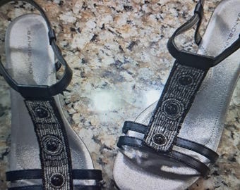 Ladies New Bandalino Silver/Black Beaded/Wedge Heel/Size 8 1/2 Sandal