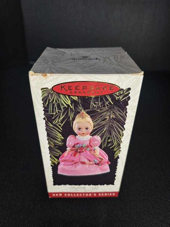 open lace back dress Amazon.com: Enesco Disney Traditions Collection by Jim Shore Cinderella  Pink Dress Musical Figurine- Stone Resin Hand Painted Collectible Disney  Figurines Cinderella's Dress with Music Home Decor Statue, 8.4 Inch : Home & main image 0