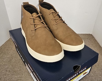 New in Box Izod Men display picture 1