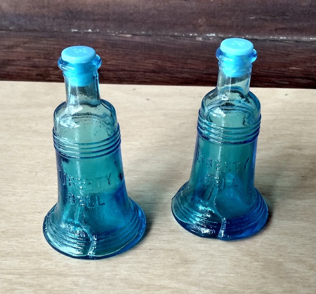 Vintage Collectible Blue Glass Liberty Bell Salt and Pepper Shakers Etsy