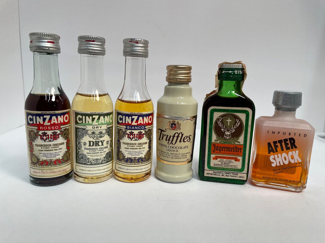 Vintage Mini Liquor Bottles Mix of 6 Collectible From 197080s Bt1/1/4