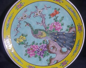 Antique Japanese Yamatoku Meiji Period Yellow Ceramic Peackock Plate 8.625"