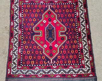 5×3 Ft Vtg Tribal Runner Rug Baluch Hand Knotted 100% Wool w/ Kilim Ends