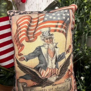 Primitive Vintage Inspired Patriotic 4th of July Decorative Pillow Tuck Bowl Filler