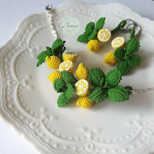 Micro gehaakte bloemen citroen en munt, choker, armband, handgemaakte oorbellen met citroen en munt, micro gehaakte sieraden, lente, zomer