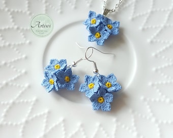 Micro crochet flowers forget me not, handmade drop earrings with flower, pendant, micro crochet jewelery, gift, spring, summer