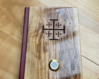 La Sainte Bible En Francais - Olive Wood Holy Bible in French