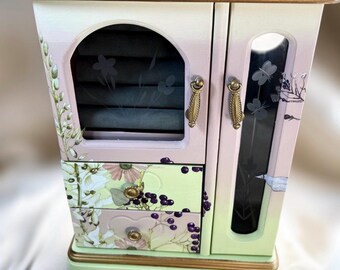 Box Blooming Roses Jewelry box