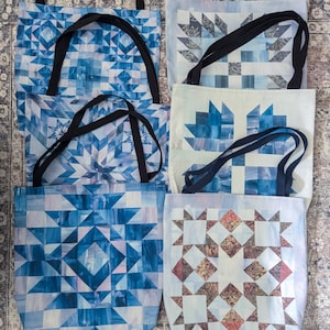 Puede incluir: Un conjunto de tres jarrones de cerámica de diferentes alturas y formas. Los jarrones están esmaltados con un acabado blanco mate, ofreciendo una estética minimalista. El jarrón más alto mide aproximadamente 25 cm.