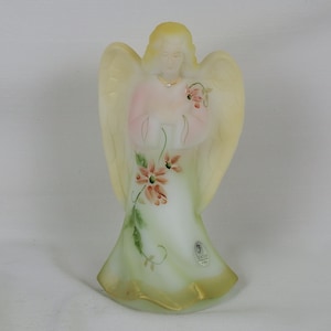 Fenton Art Glass Limited Edition, #924/1000, White Angel, Fenton Angel, Angels, Art Glass, Glass Art, Fenton Glass