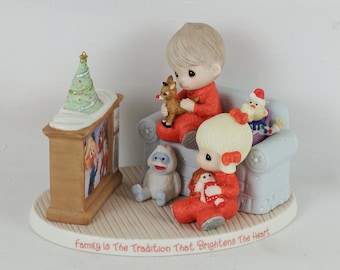 Precious Moments Limited Edition, #A4063, 2014 Family Is the Tradition That Brightens the Heart Porcelain Figurine, Enesco, Collectibles