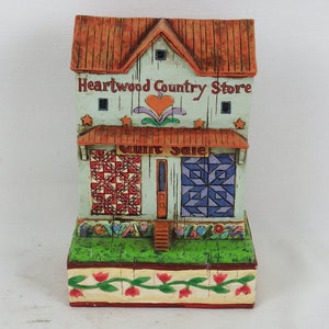 Jim Shore Heartwood Creek 2004 Country Store Eight on Point, Enesco, Quilting, Quilting Gifts, Jim Shore Designs, Villages