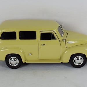 GMC CARRYALL SUBURBAN(1950) 1/18 MIRAの通販 by Nockey's shop