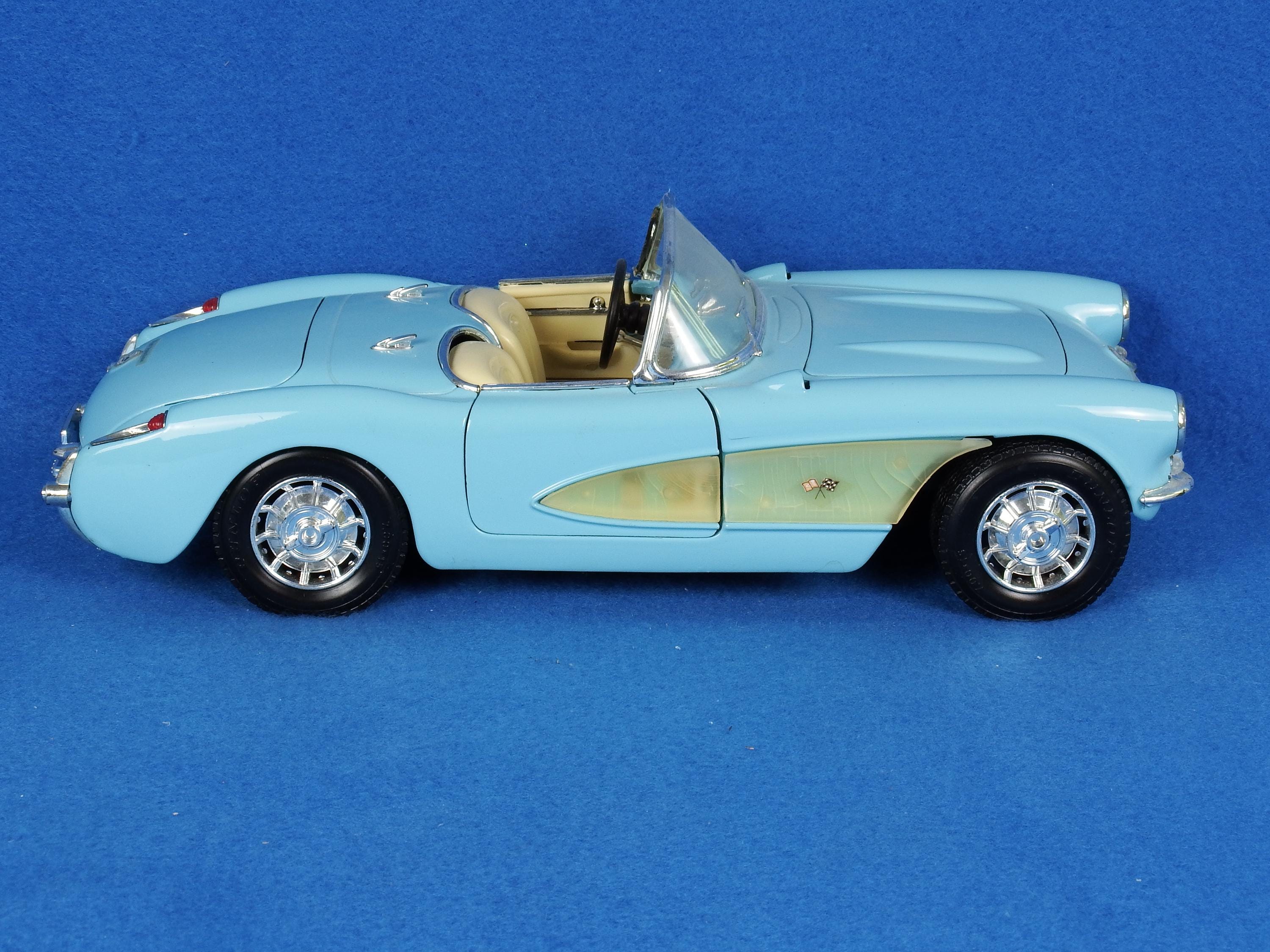 幻　JADATOYS 57 CORVETTE　WAVE11 幻 JADATOYS 57 CORVETTE WAVE11 Chevrolet Corvette 1957 1:24 Jada