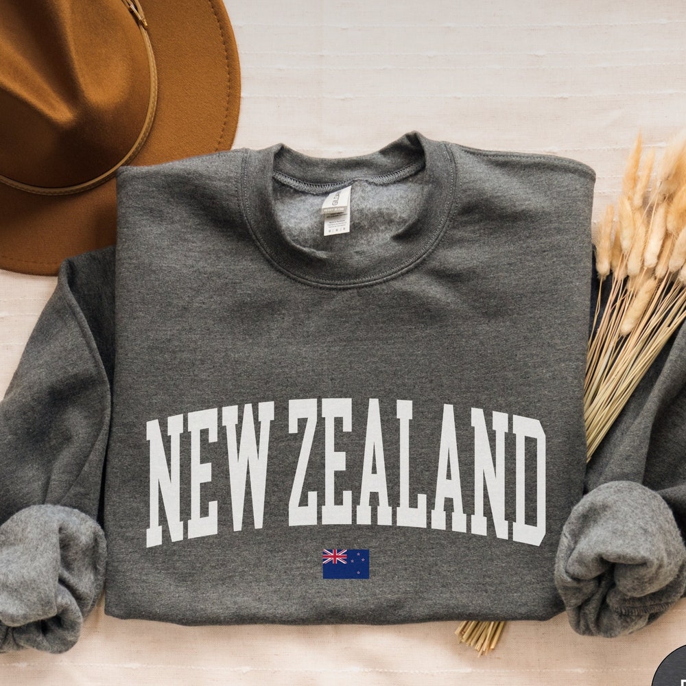 New Zealand Sweatshirt, New Zealand Hoodie, New Zealand Shirt, New Zealand Gift, New Zealand Flag, New Zealand Souvenir, Travel Sweater Moderndaydecors