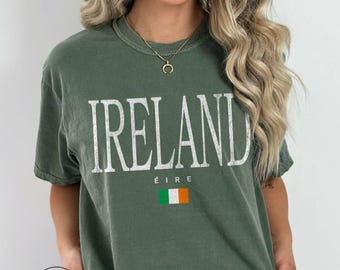 Distressed Ireland Shirt, Irish Flag Tee, Vintage Style Dublin Travel T-Shirt, Celtic Souvenir Gift