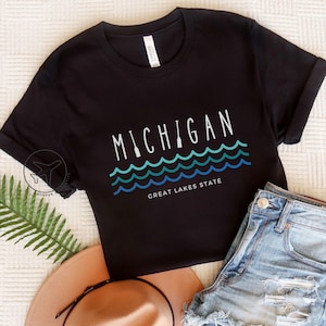 Michigan Shirt, Michigan TShirt, Lake Michigan Tee, Great Lakes State Souvenir, Michigan Gift, Michigan Lover
