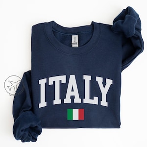 Italia Crewneck Sweatshirt, Italy Flag Pullover, Travel Gift for Italian Lovers, Minimalist Italy Sweatshirt