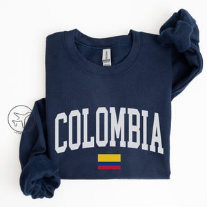 Colombia Sweatshirt, Colombian Flag Crewneck, College Style Pullover, South America Travel Gift, Unisex Sweater