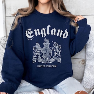 England Sweatshirt, England Crewneck, England UK Travel Gift Idea, England Coat of Arms Graphic, Comfortable Unisex Pullover