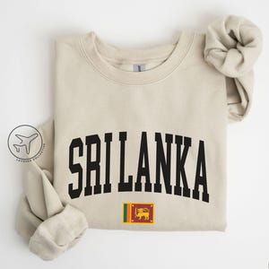 Sri Lanka Flag Sweatshirt, Lankan Pride Pullover, Lion Flag Crewneck, Sri Lanka Travel Gift, Minimalist Flag Sweater, Heritage Apparel
