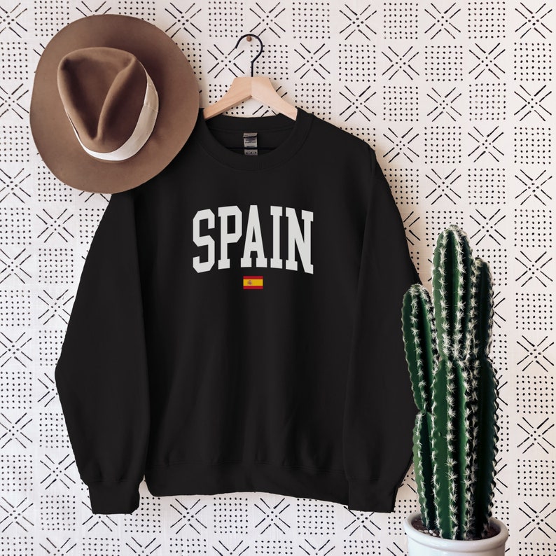 Spain Sweatshirt, Spain Crewneck, Spain Shirt, Spain Gift, Spain Flag, Spain Flag Pullover, Spain Souvenir, Travel Sweater image 6