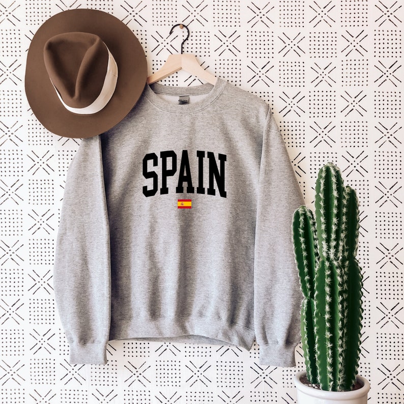 Spain Sweatshirt, Spain Crewneck, Spain Shirt, Spain Gift, Spain Flag, Spain Flag Pullover, Spain Souvenir, Travel Sweater image 5