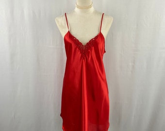 Vintage Intimate Affair Silky Red Chemise Size M, Luxurious Red Lingerie Elegant Lace Detail, Collectible Designer Boudoir Wear Made in USA