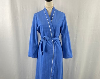 Vintage Kayser Full-Length Robe in Cornflower Blue with White Piping Size L, Classic Vintage Loungewear, Collectible Women's Fashion
