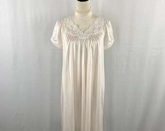 Vintage Shadowline Nightgown Size S, Elegant Pink Tint Nylon Sleepwear Delicate Lace Detail Floral Embroidery, Romantic Feminine Nightdress