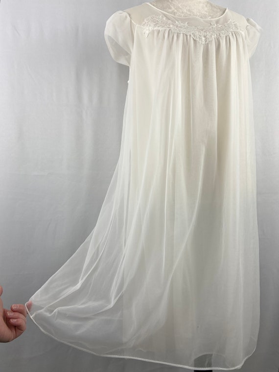 Vintage Chiffon Nightgown by Gaymode Size 36, Ivo… - image 7