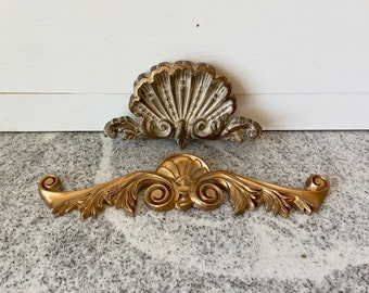 Vintage Rococo-Style Wood Wall Ornament Set, Distressed Gold Leaf Shell Design, French Country Home Accent, Antique-Look Scrollwork Wall Art