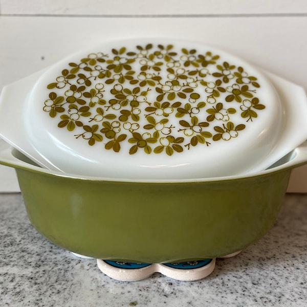 Verde Olives Green Vintage Pyrex Oval Casserole Dish Pattern Opal Lid 045 2.5 Quart | 1960s MCM Mid-Century Farmhouse Cottage