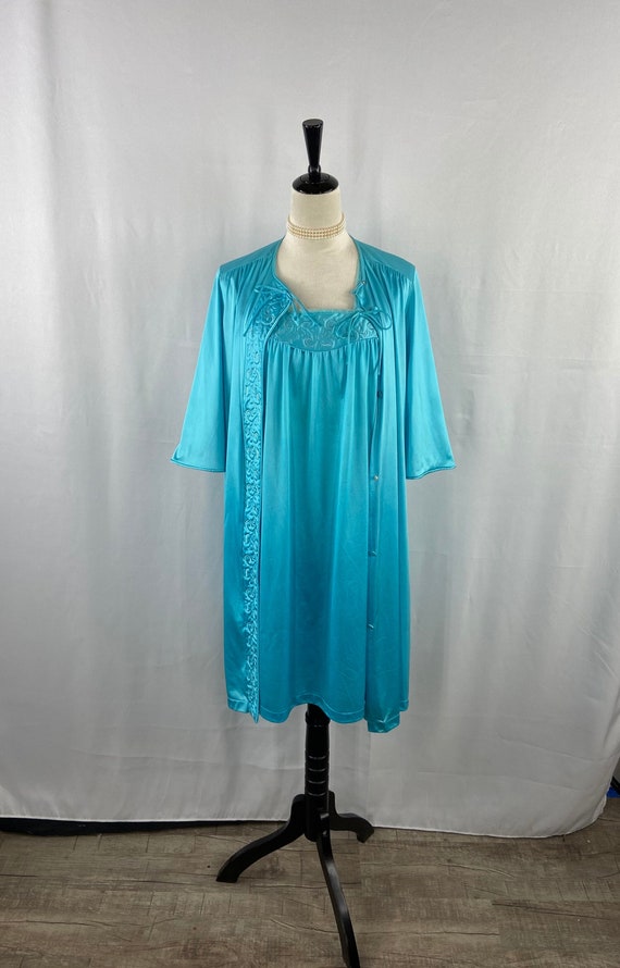 Vintage Vanity Fair Outlet Aqua Blue Peignoir Set 