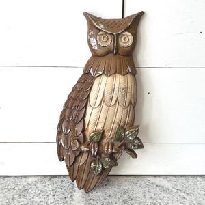 Vintage 1960s Cast Metal Owl Wall Hanging 13&quot;, Mid-Century Modern MCM Rustic Decor, Retro Woodland Wall Art, Farmhouse Cabin Home Accent