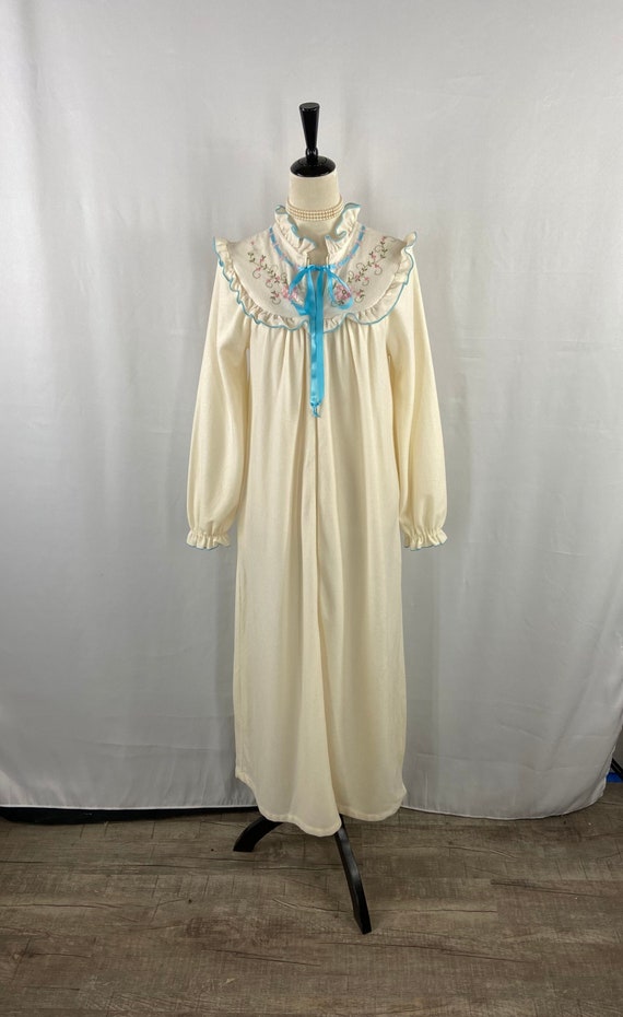 Elegant Vintage "It's A Charm" Full Length Housec… - image 1