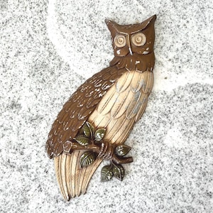 Vintage 1960s Cast Metal Owl Wall Hanging 17&quot;, Mid-Century Modern MCM Rustic Decor, Retro Woodland Wall Art, Farmhouse Cabin Home Accent