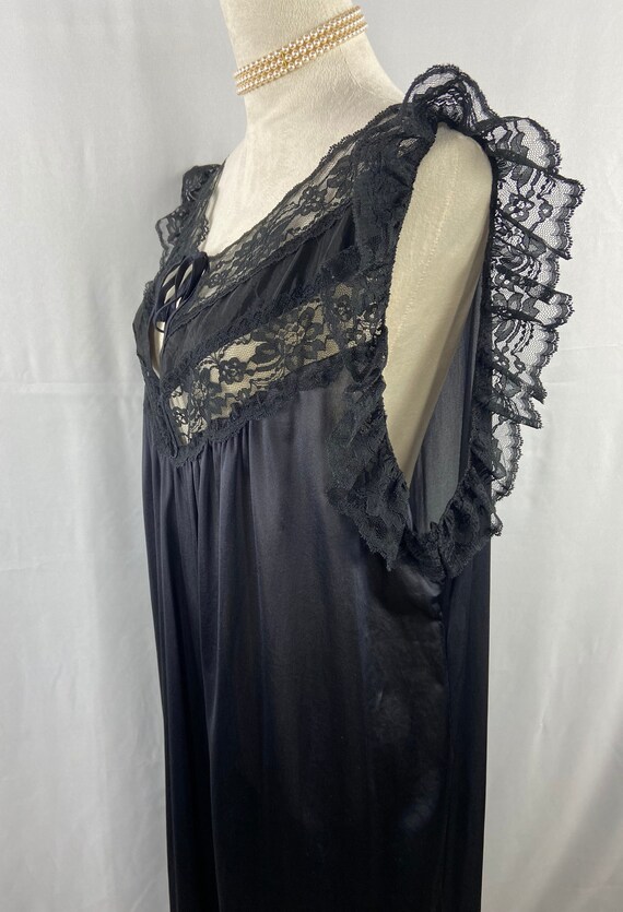 Vintage Starburst Black Lace Nightgown Size 22W, … - image 4